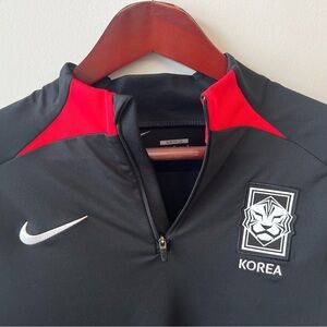 Nike South Korea Dri-fit Strike Drill Top